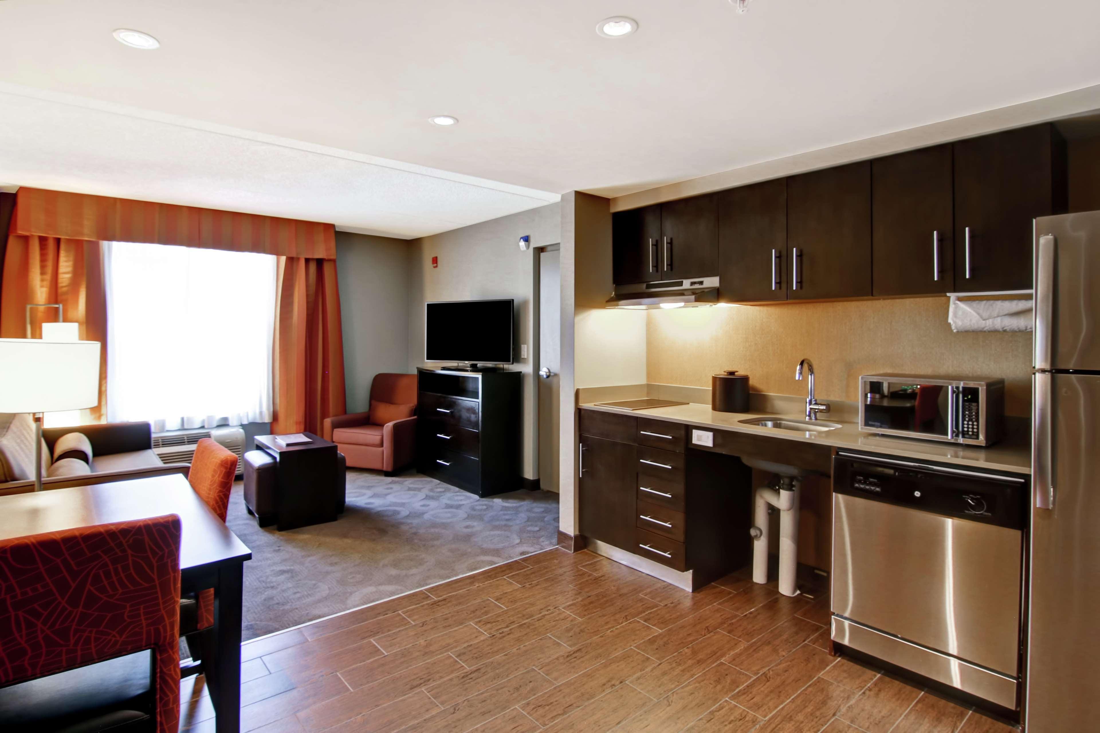 Hotel Homewood By Hilton Toronto-ajax Ajax